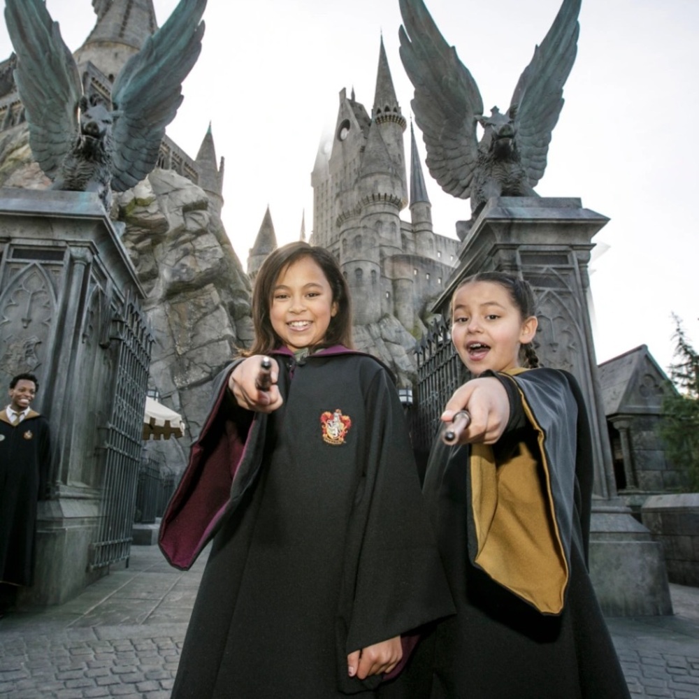 Harry Potter Hufflepuff Children’s Robe UNIVERSAL ORLANDO